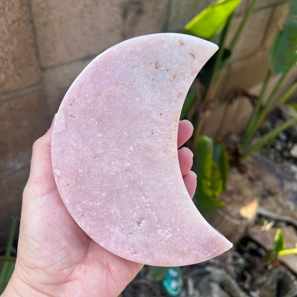 Pink Amethyst Quartz Crystal Moon - Picture 6 of 9
